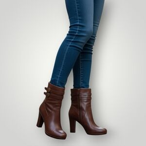 Bandolino Brown Leather Ankle Boots Womens 7.5M Double Buckle High Heel Platform